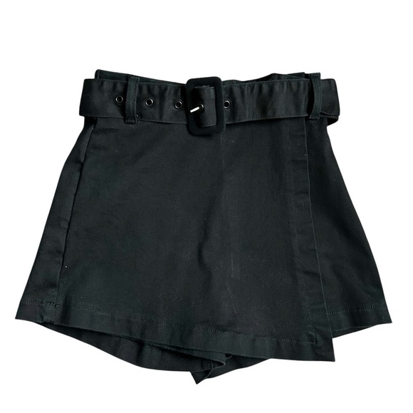 Altar'd State Pants - Altar’d State little black belted shorts with side zipper size medium juniors